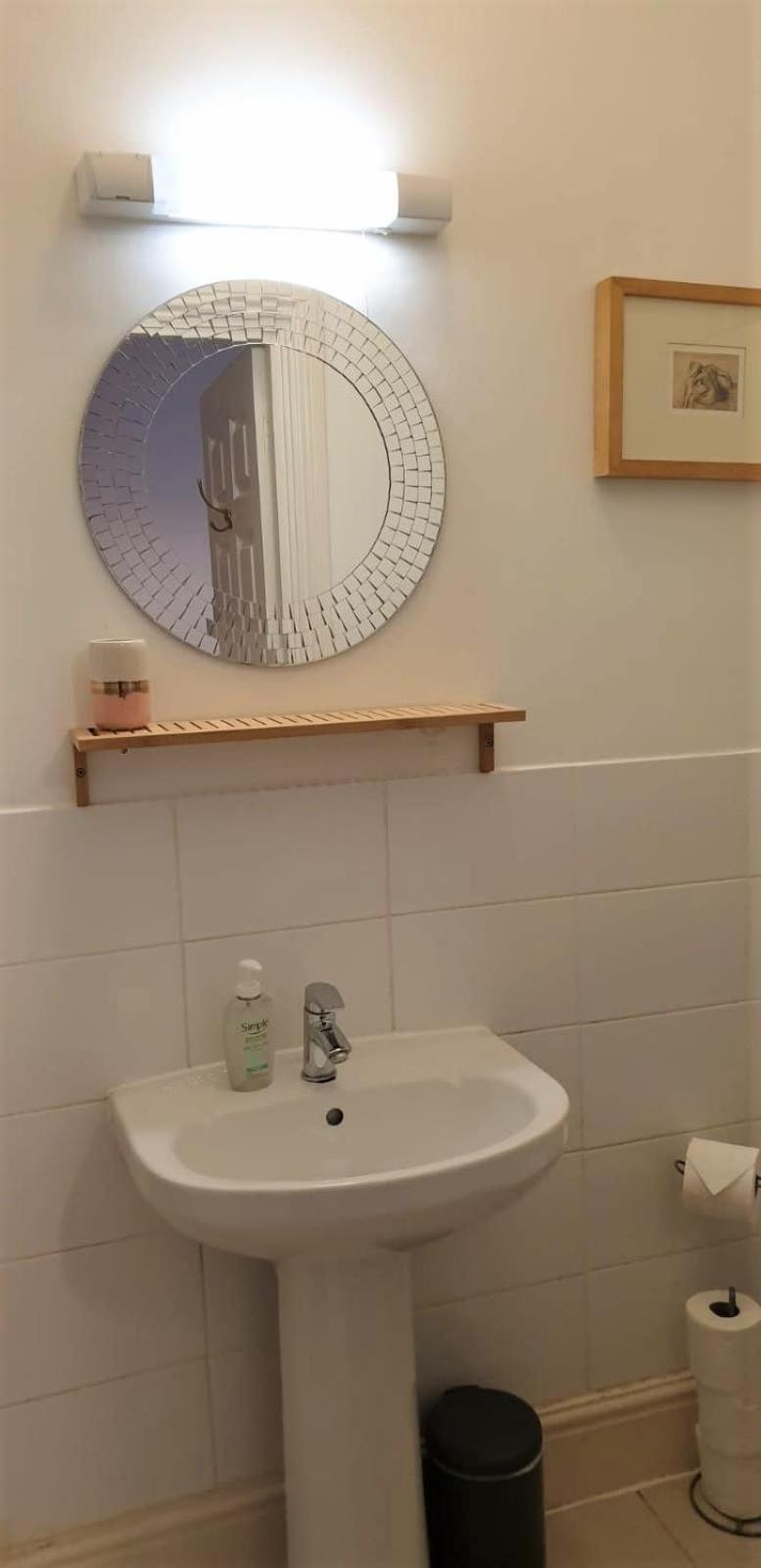 Cosy Garden Flat With Parking In Ealing Broadway